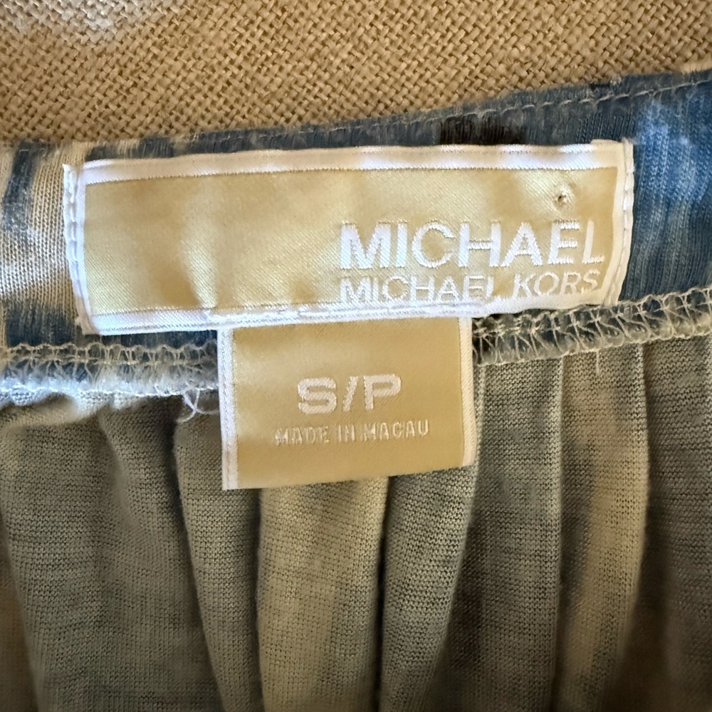 Michael Kors Blue and Cream 3/4 Length Sleeve Top - Picture 4 of 4